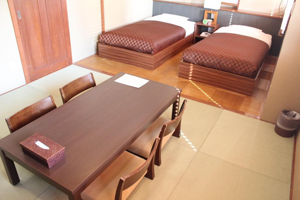Hotel Saika Fujisawa Eksteriør bilde